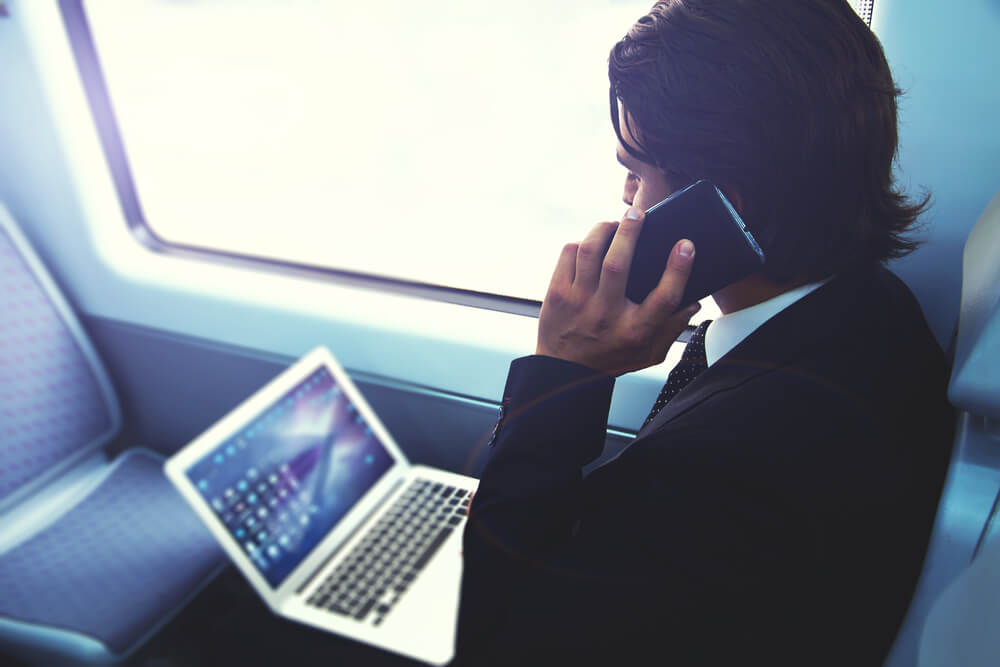 Meeting Financial Goals with Unified Communications